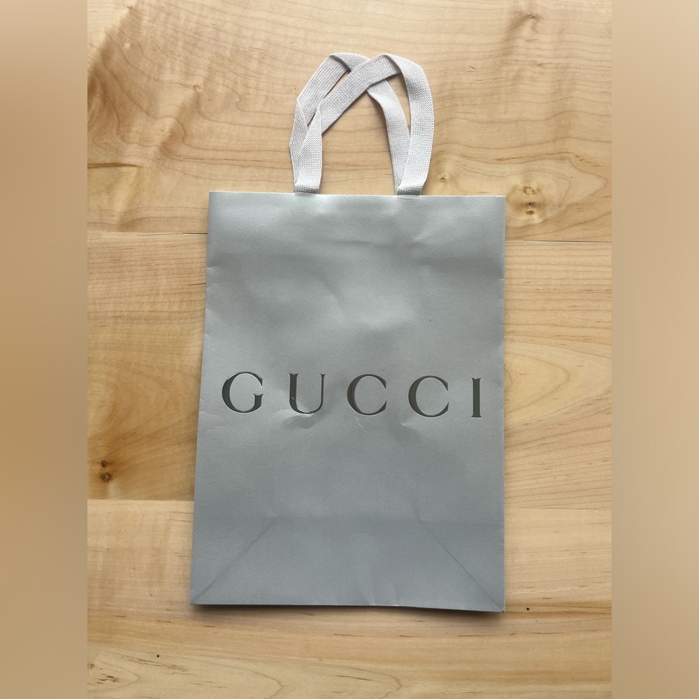 Gucci shopping bag silver